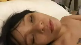 منتفخ حلمات شيلي الآسيوية الجنس الشرجي