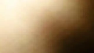 ثلاثية مثلية مع حركة قضيب اصطناعي مزدوج وهزة جماع نافورة