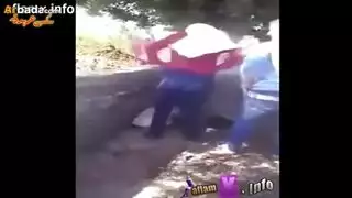 فعل ساخن مع ابنة العم: نيك قوي في الحقل