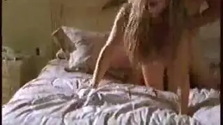 تدليك أثداء مزدوج مع انفجار حليب ومني