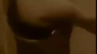 رقص منزلى لبنت شرموطة مع عشيقها بقميص نوم احمر فى اوضة النوم 2019