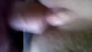 عربية شرموطة تنيك في كسها المحلوق بقوة