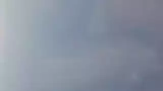 جلسة جماع حارة لسمراء ناضجة في الحديقة بعد الظهر