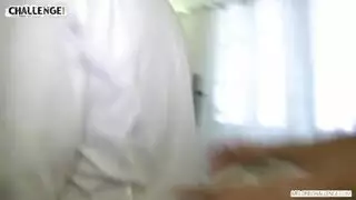 الفتيات تعبد وتبلع عميقاً أفراد اللاعبين الغليظة
