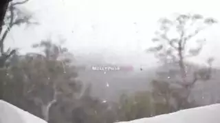 هذه المؤخرة الممتلئة تعلقك بها