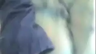 الفتاة الجزائرية لا تستطيع تحمل هذا القضيب العملاق في جنس مكثف