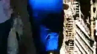 الأسود واليابانية شاب هزاز