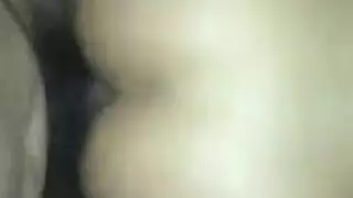 مفتوحة على مصراعيها وجاهزة للضرب الشرجي