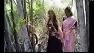أمي هندي تجريد ولعب مع كس