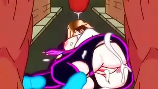 أعجوبة العنكبوت جوين يأخذ حمولة في بوسها الرطب