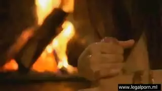 زوجان الملاعين في غرفة النوم مع شاعر لطيف إلى المؤخرة