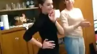 الكلبة العربية