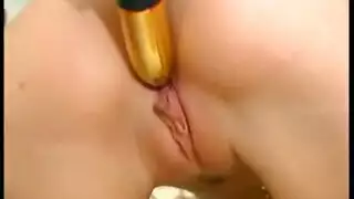 الشق شعر اللعب مع دسار على بطنه الشق شعر اللعب مع دسار على بطنه